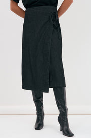 Elka Lightweight Denim Skirt - Black Wash